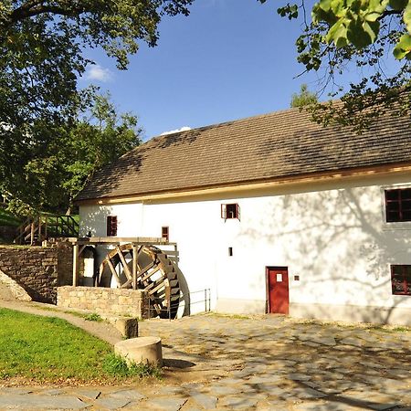 Porcuv Mlyn Bykovice Exterior foto