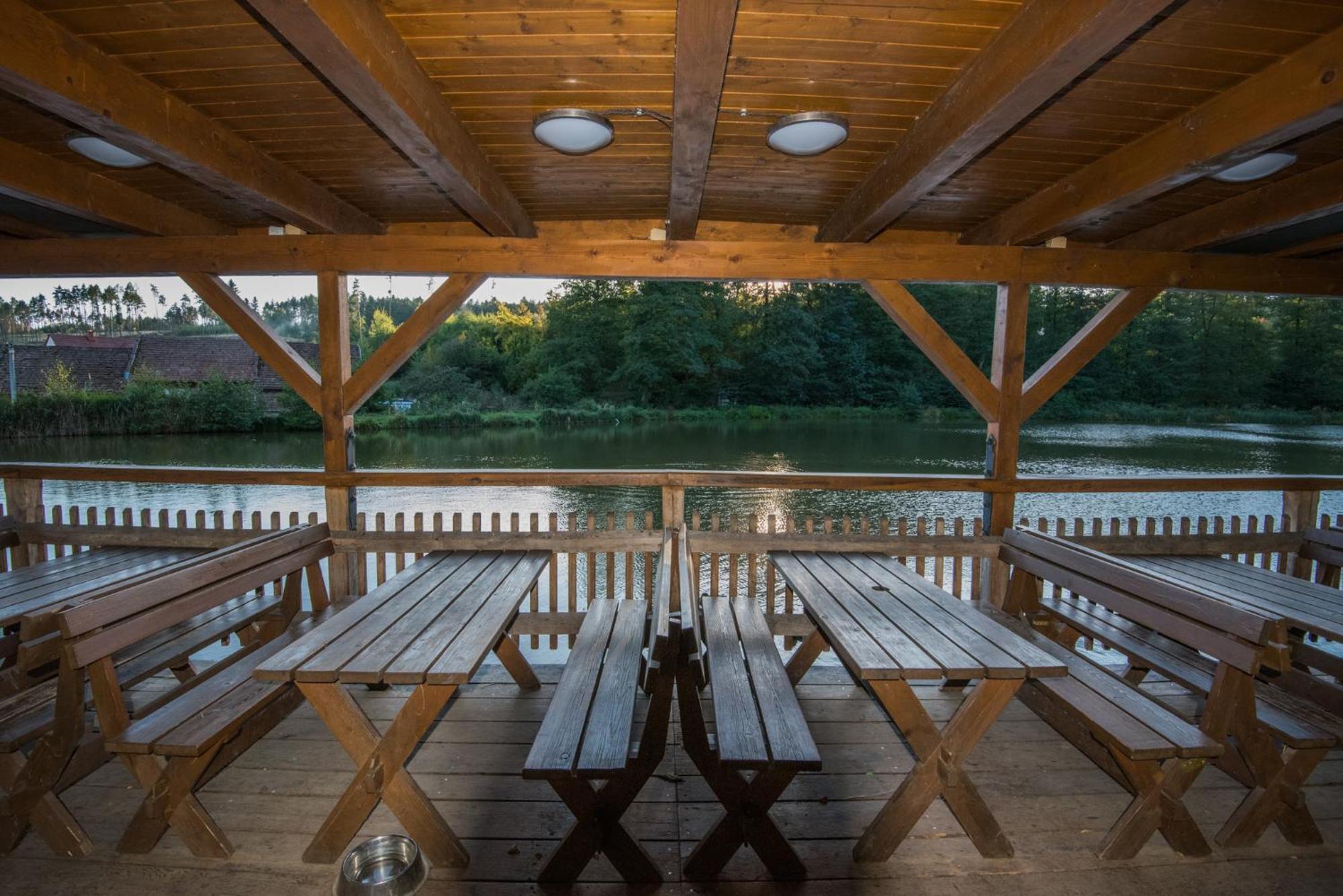 Porcuv Mlyn Bykovice Exterior foto