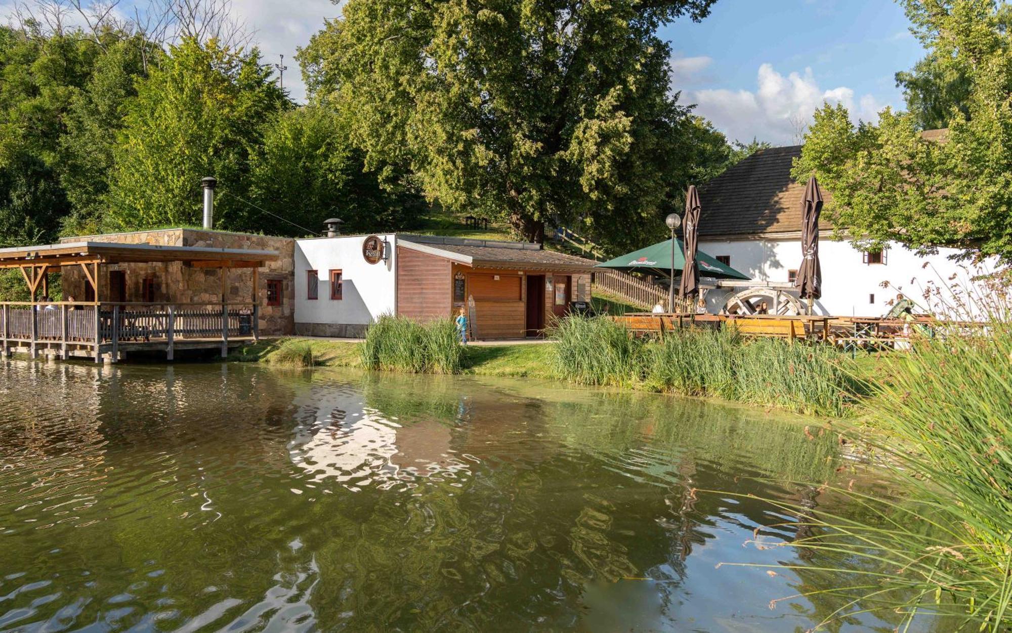 Porcuv Mlyn Bykovice Exterior foto