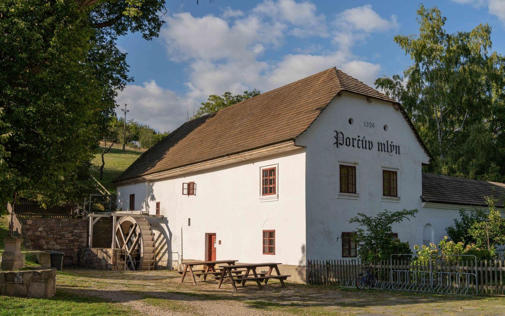Porcuv Mlyn Bykovice Exterior foto